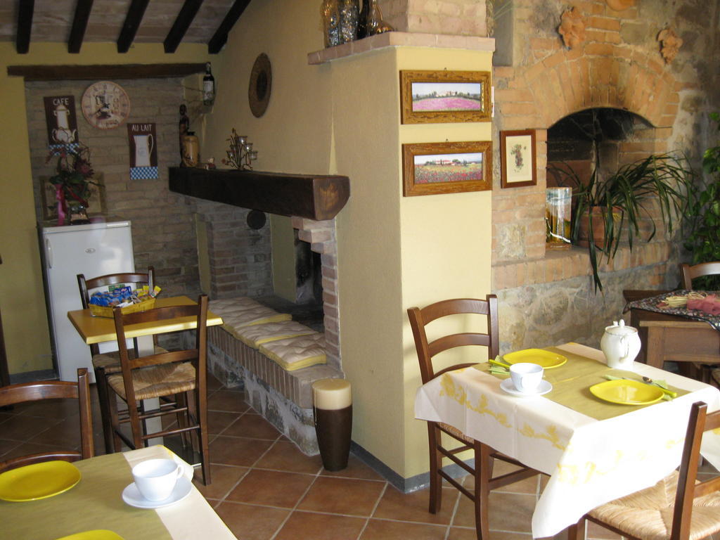 Giannetti Bed & Breakfast Poggio alle Mura Zewnętrze zdjęcie