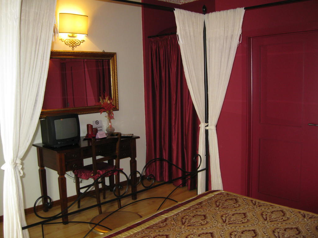 Giannetti Bed & Breakfast Poggio alle Mura Pokój zdjęcie